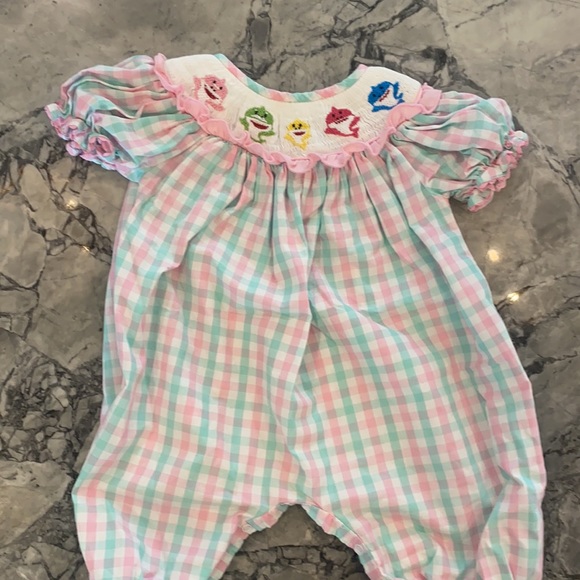 9 month bundle. Baby Shark Kissy Kiss Ralph Lauren - Picture 4 of 4